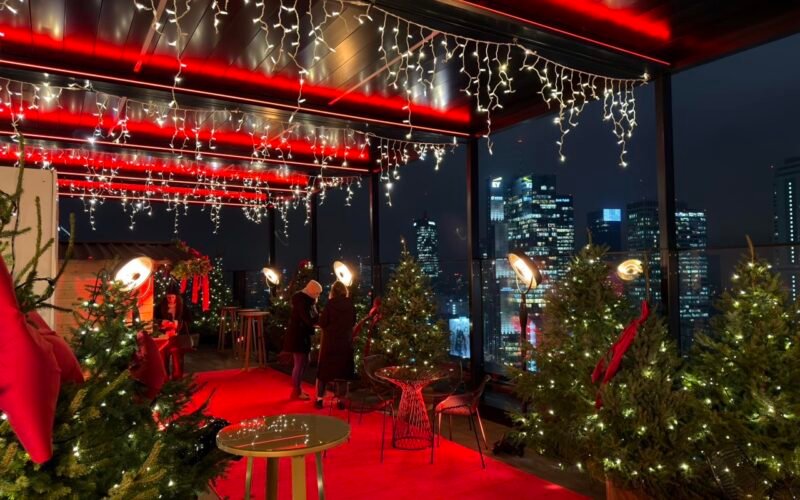 Рождественская терраса на крыше NYX Hotel Warsaw