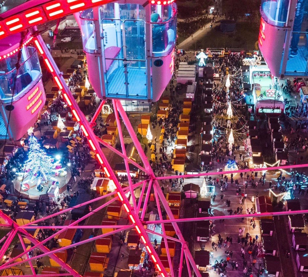 Рождественская ярмарка в Варшаве