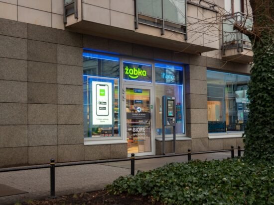 Магазин Жабка / Żabka