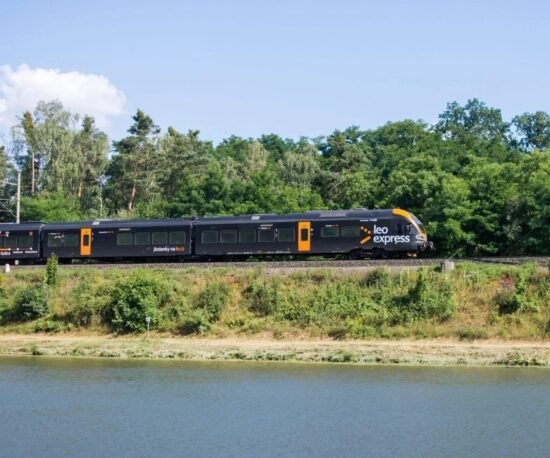 Поезд Leo Express