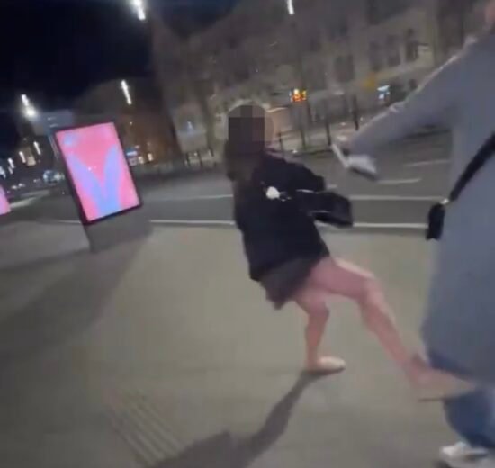 В Познани женщина напала на 2 подростков из Украины